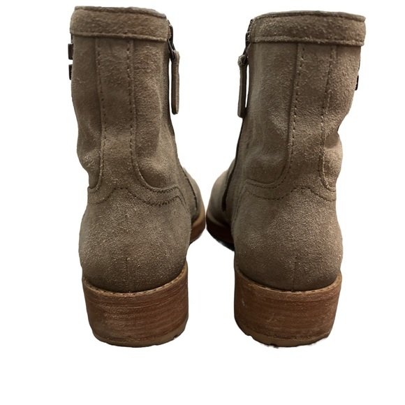 Tory Burch Eloise Flat Ankle Bootie. Size 6 - Picture 5 of 9